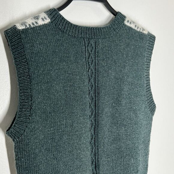 Cutter Brooks Michaela Buerger Hand Knitted Wool Christmas Vest Sz M - Picture 5 of 9